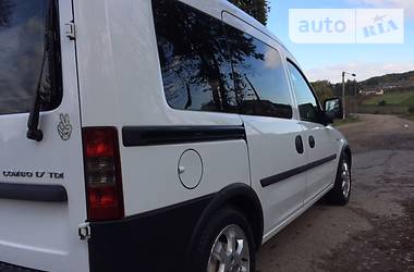 Грузопассажирский фургон Opel Combo 2003 в Тернополе