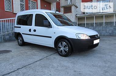 Минивэн Opel Combo 2011 в Нетешине