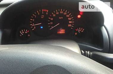 Вантажопасажирський фургон Opel Combo 2011 в 