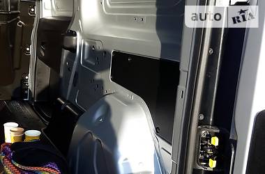 Грузопассажирский фургон Opel Combo 2017 в 