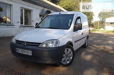 Вантажопасажирський фургон Opel Combo 2007 в Дрогобичі