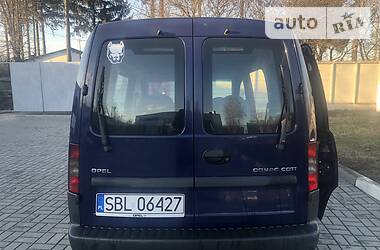Грузопассажирский фургон Opel Combo 2005 в 