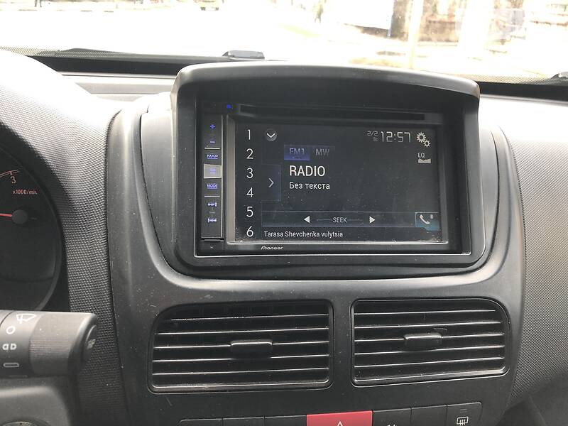 Вантажопасажирський фургон Opel Combo 2016 в Стрию