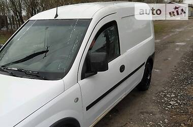 Грузопассажирский фургон Opel Combo 2006 в Львове