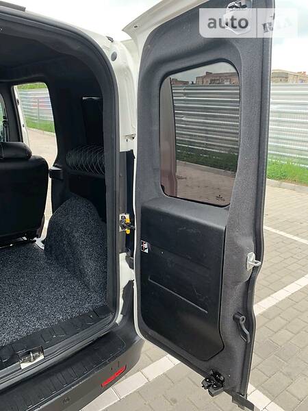 Універсал Opel Combo 2015 в Дубні