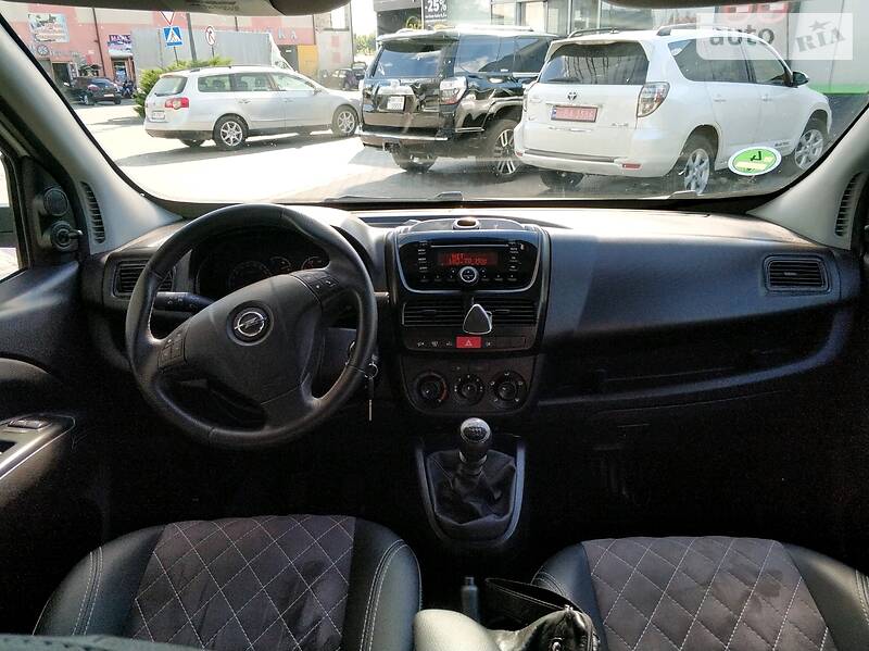 Універсал Opel Combo 2015 в Дубні