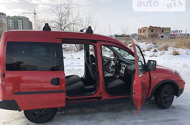 Минивэн Opel Combo 2009 в Калуше