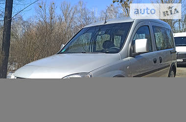 Минивэн Opel Combo 2008 в Ровно