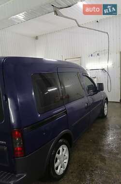 Минивэн Opel Combo 2005 в Надворной