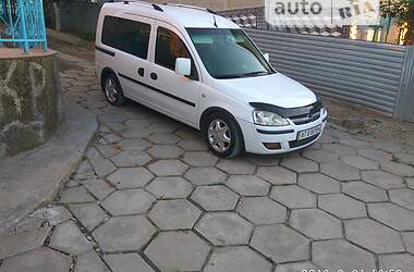 Минивэн Opel Combo 2009 в Борщеве