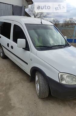 Мінівен Opel Combo 2004 в Шпикові