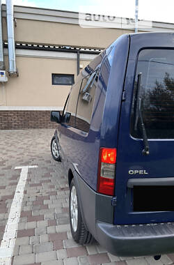 Минивэн Opel Combo 2008 в Черновцах