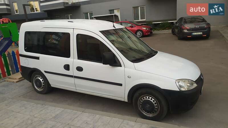 Минивэн Opel Combo 2007 в Гоще фото 8 Минивэн Opel Combo 2007 в Гоще