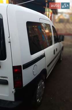 Минивэн Opel Combo 2005 в 