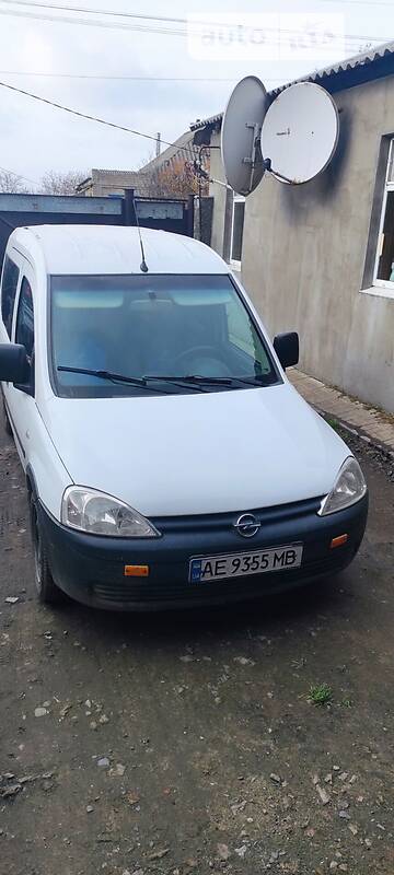 Минивэн Opel Combo 2004 в Павлограде