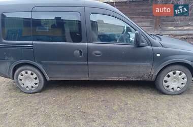 Минивэн Opel Combo 2006 в Камне-Каширском