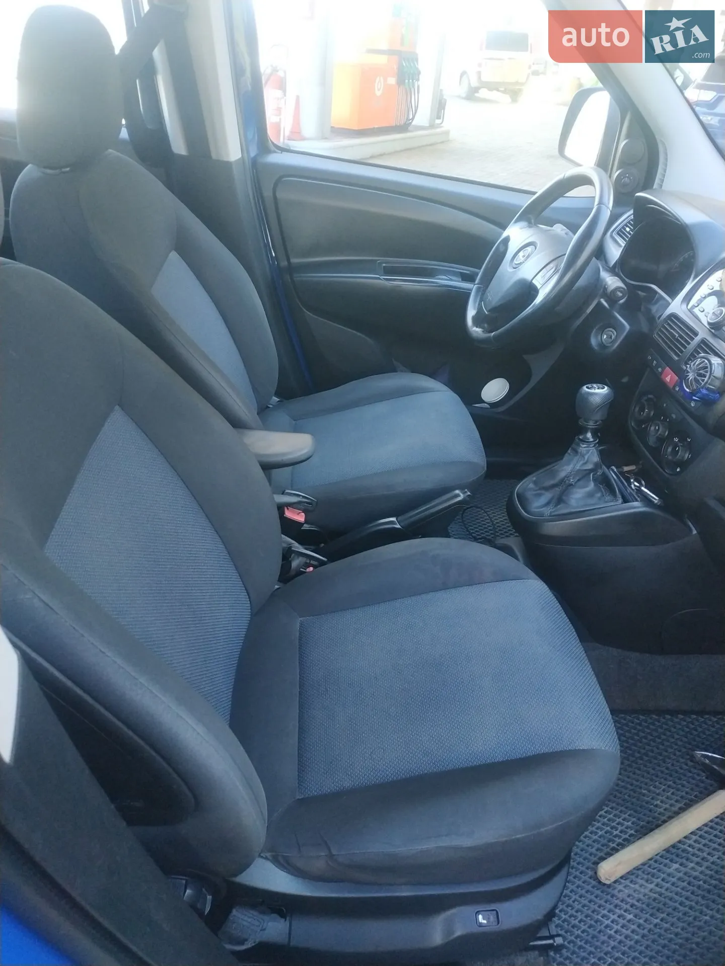 2012 Opel Combo - мініатюра 23