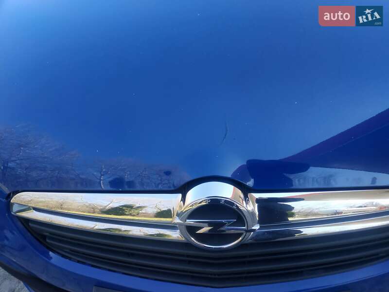 Минивэн Opel Combo 2012 в Виннице