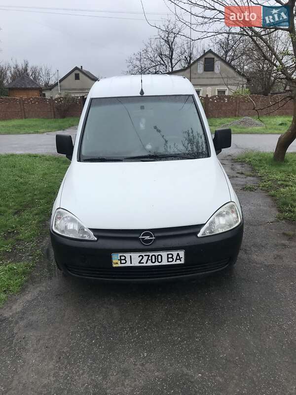 Мінівен Opel Combo 2008 в Кам'янському