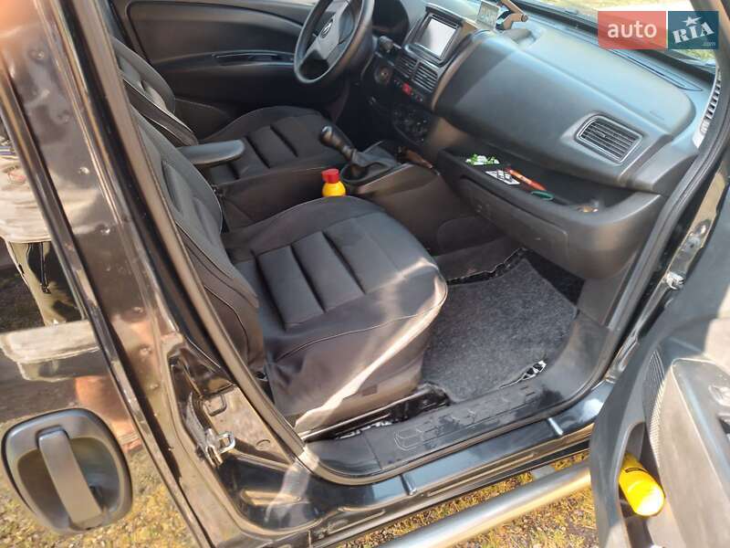 Минивэн Opel Combo 2015 в Борисполе