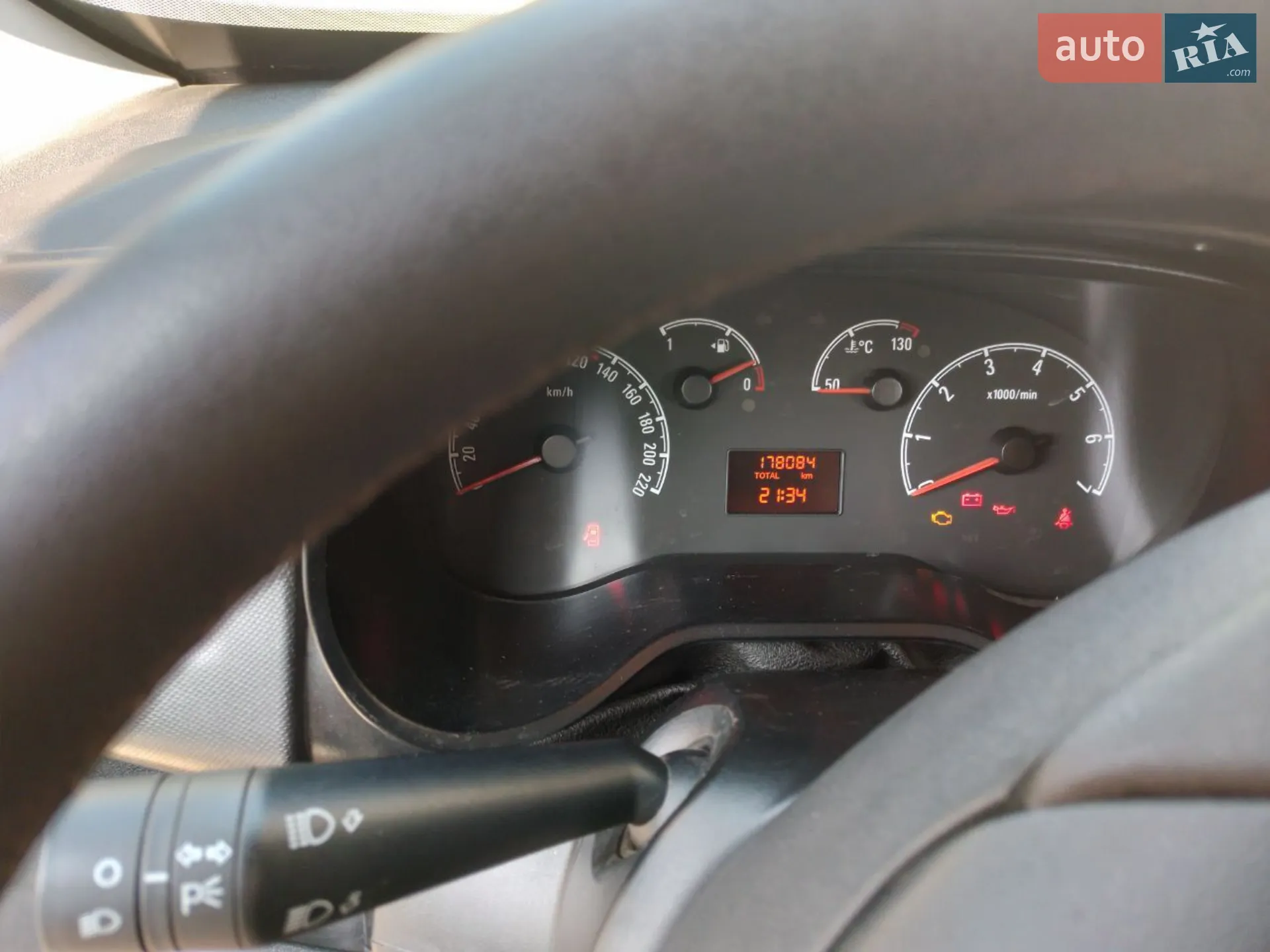2015 Opel Combo - мініатюра 18