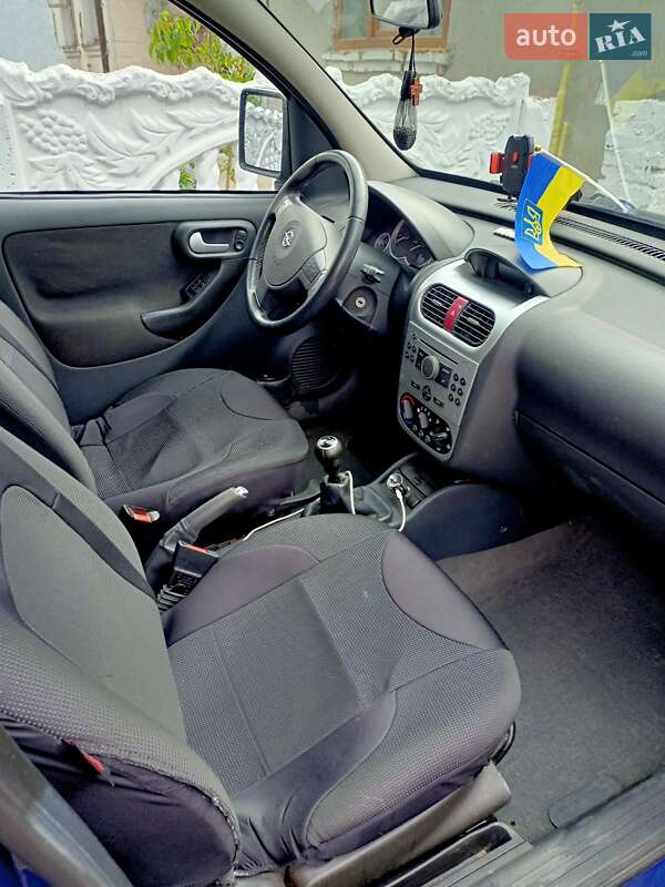 Минивэн Opel Combo 2006 в Рожище