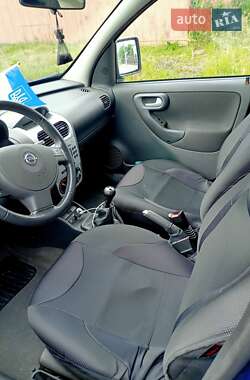 Минивэн Opel Combo 2006 в 