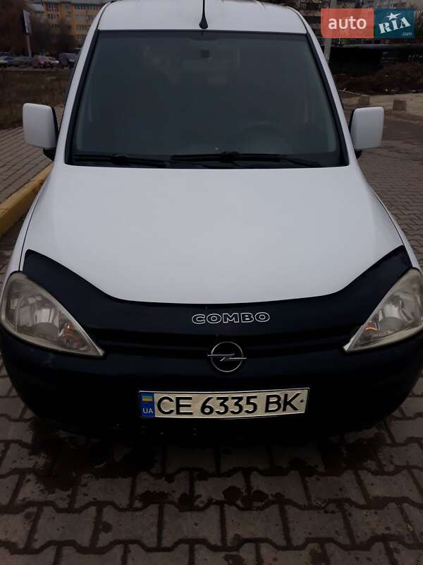 Мінівен Opel Combo 2007 в Чернівцях