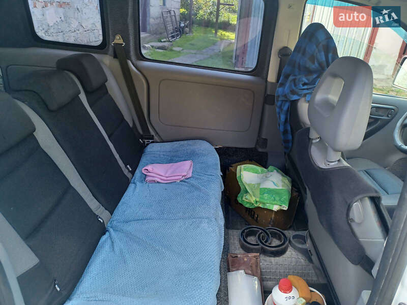 Мінівен Opel Combo 2005 в Львові