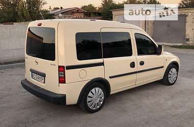 Минивэн Opel Combo 2008 в 