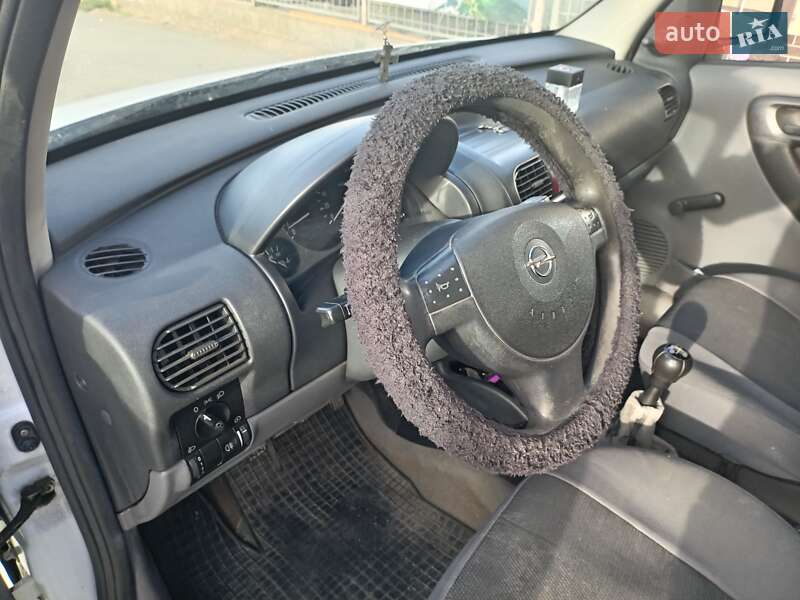Минивэн Opel Combo 2003 в Ужгороде фото 8 Минивэн Opel Combo 2003 в Ужгороде