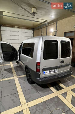 Минивэн Opel Combo 2010 в 