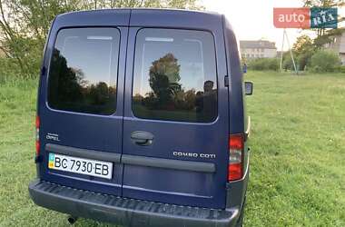 Минивэн Opel Combo 2008 в Турке