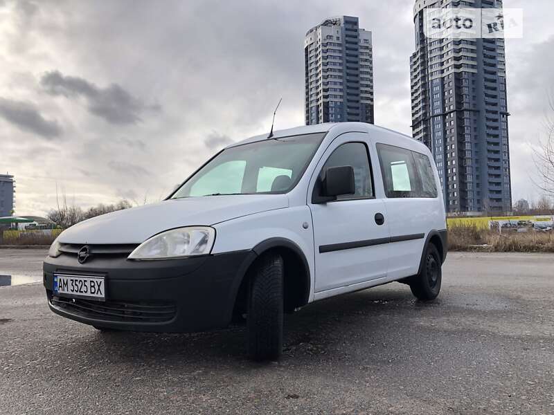 Opel Combo 2008