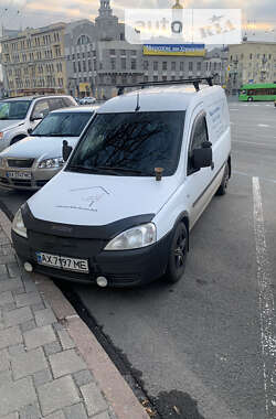 Грузовой фургон Opel Combo 2004 в Харькове