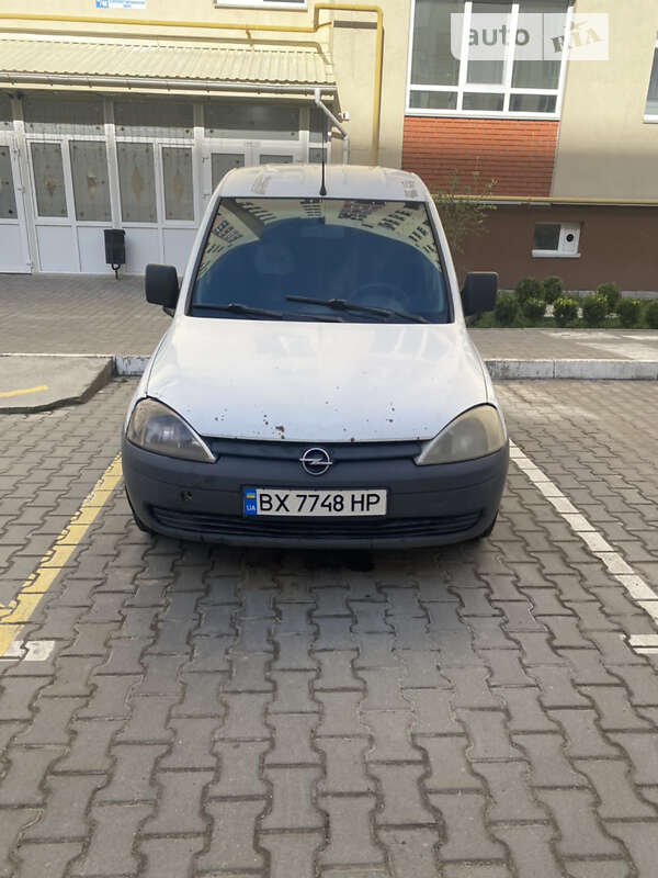 Вантажний фургон Opel Combo 2002 в Хмельницькому