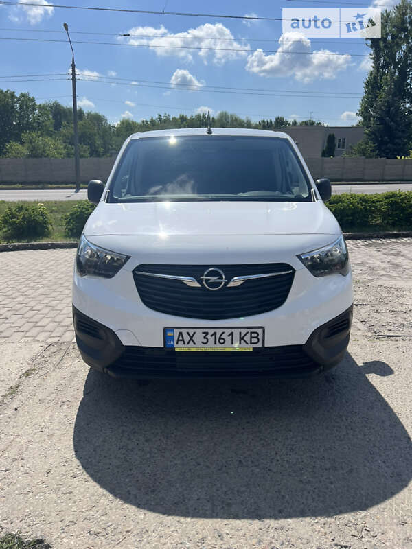 2020 Opel Combo, VIN W0VEF9HPALJ904952:plate — фото 1 (autoria)