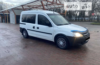 Мінівен Opel Combo 2005 в Острозі