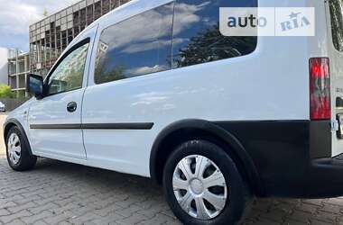 Мінівен Opel Combo 2003 в Чернівцях