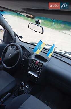 Минивэн Opel Combo 2007 в Краматорске