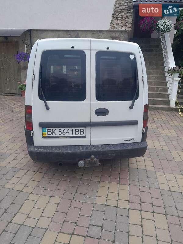 Мінівен Opel Combo 2002 в Рівному фото 4 Мінівен Opel Combo 2002 в Рівному