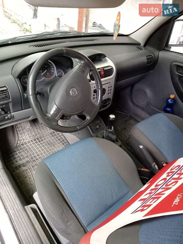 Минивэн Opel Combo 2003 в Хусте