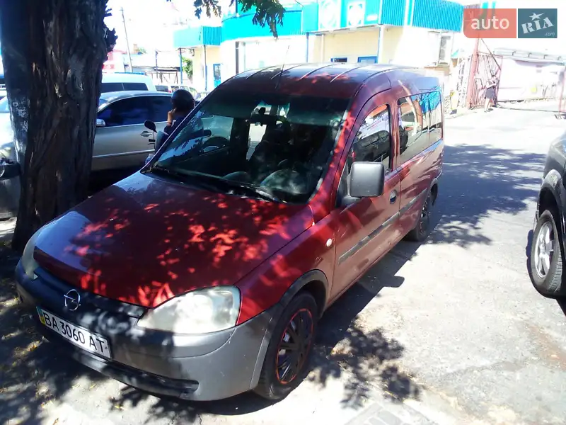 Opel Combo 2006