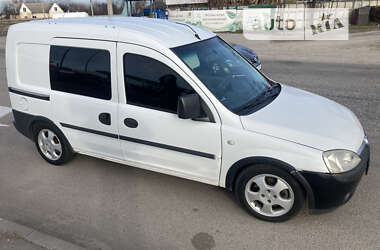 Мінівен Opel Combo 2004 в Кам'янському