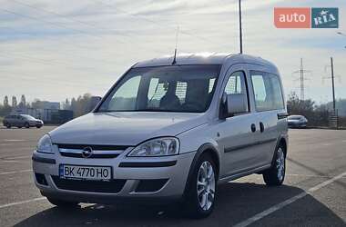 Мінівен Opel Combo 2007 в Рівному