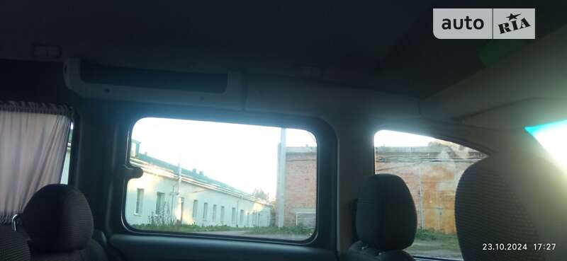 Минивэн Opel Combo 2005 в Остроге