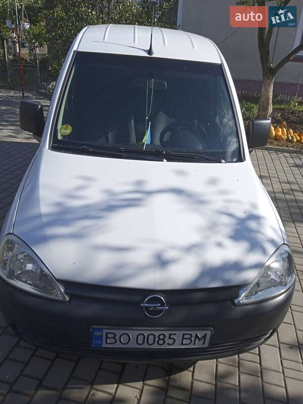 Мінівен Opel Combo 2003 в Шумську