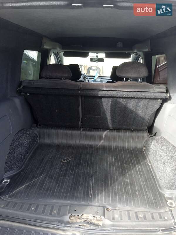 Мінівен Opel Combo 2003 в Шумську