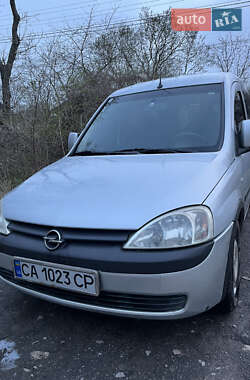 Минивэн Opel Combo 2005 в 