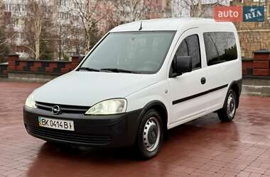 Мінівен Opel Combo 2010 в Рівному